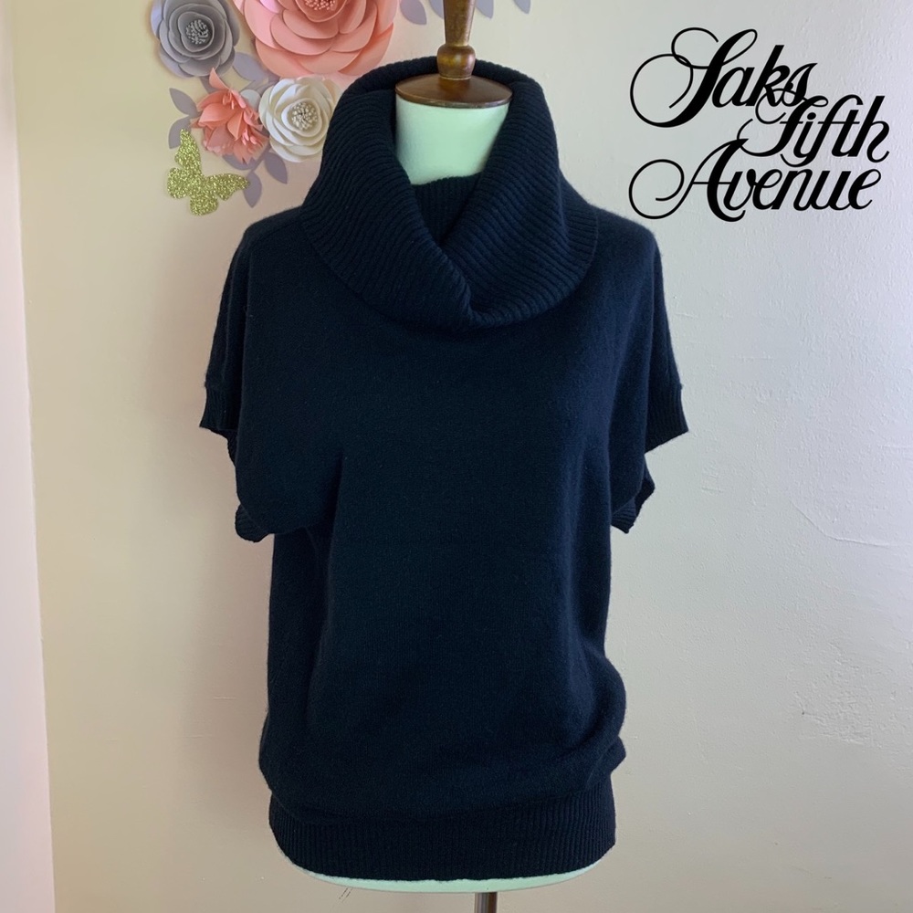 SAKS FIFTH AVENUE 100% Cashmere Turtleneck Sweater
